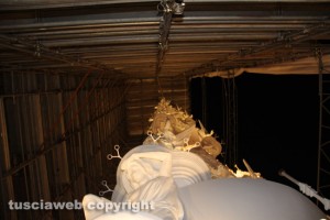 Macchina di Santa Rosa - Gloria si illumina e mostra il suo splendore