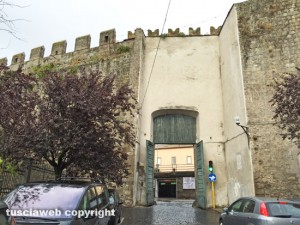 Viterbo - Porta della verità