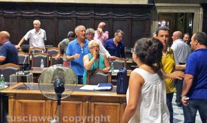 Viterbo - Consiglio comunale - Lo scontro sul bilancio