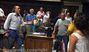 Viterbo - Consiglio comunale - Lo scontro sul bilancio