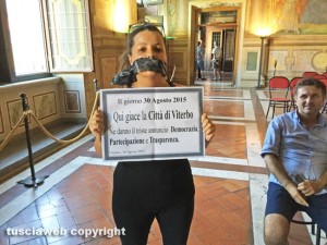 Viterbo - Comune - La protesta dell'opposizione