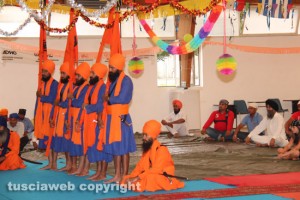 Viterbo - La comunità sikh alla palestra del Pilastro