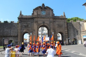 Viterbo - La comunità sikh a piazza della Rocca