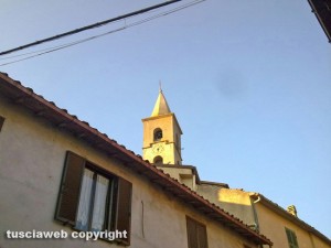 Valentano - Il campanile della chiesa S. Giovanni Evangelista