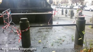 Bagnaia - Piazza XX settembre - Fontana transennata