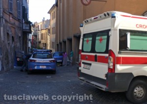 Viterbo - L'intervento della polizia e del 118