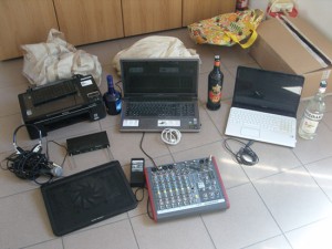 Capranica - I pc, il cibo e gli alcolici rubati in un pub