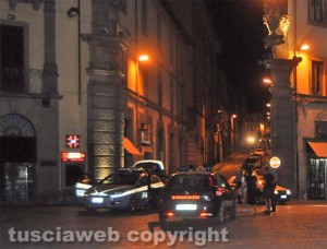 Viterbo - L'intervento di polizia e carabinieri
