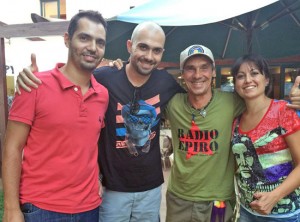 Manu Chao coi fisioterapisti viterbesi