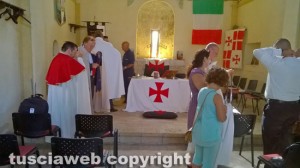 Marta - La vestizione dei templari nella chiesa di Castello Araldo