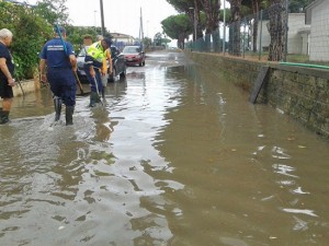 Tarquinia - Allagamenti - I volontari dell’Aeopc al lavoro