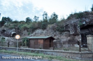 Viterbo - la necropoli di Poggio Giudio