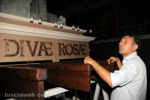 Gian Maria Santucci ammira Diva Rosa