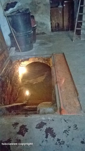 Marta - La cantina allagata e il liquame che galleggia