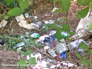 Sp Vetrallase - Discarica a cielo aperto