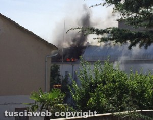 Montefiascone - In fiamme appartamenti nel centro storico