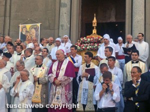Viterbo - Santa Rosa - Corteo storico 2015 - Il vescovo Fumagalli