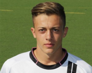 Sport - Calcio - Flaminia - Federico Fois con la maglia del Cesena