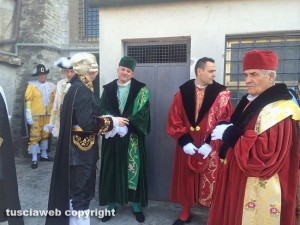Viterbo - Santa Rosa - La vestizione dei figuranti del corteo storico