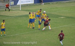 Sport - Calcio - La punizione del gol di Pintori