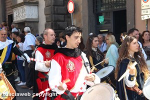 Viterbo - La consegna della mazza del maggiordomo