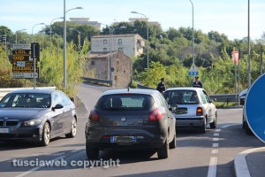 Viterbo - Bilico bloccato in via Genova