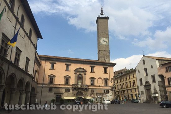 Viterbo - Piazza del comune