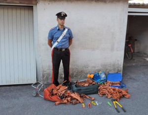 Montalto di Castro - Il rame sequestrato dai carabinieri 
