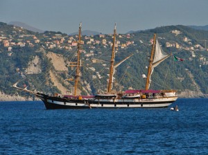 La nave Palinuro