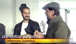 Striscia la notizia - Tapiro a Leonardo Bonucci