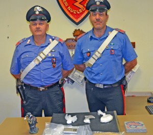 Viterbo - Il materiale sequestrato dai carabinieri