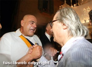 Macchina di santa Rosa - Sgarbi con il capofacchino Sandro Rossi