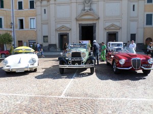 San Lorenzo nuovo - Alcune auto storiche presenti