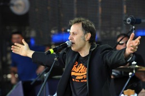 Musica - Il cantautore Enrico Capuano