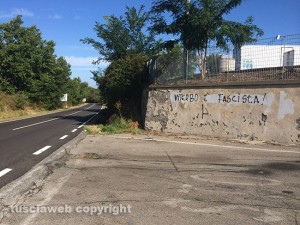La scritta sulla Cimina