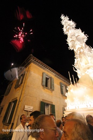 Macchina di santa Rosa - Gloria davanti al santuario