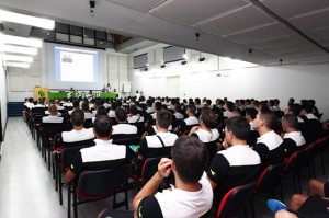 Lezione in aula degli arbitri di calcio a 5