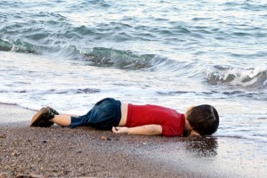 Il piccolo siriano annegato davanti alla spiaggia di Bodrum