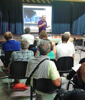 Firenze - Silvano Olmi all'assemblea a sulla legge per i rifiuti zero