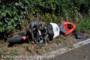 Civita Castellana - Incidente mortale sulla Flaminia - La moto Yamaha