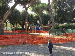Viterbo - Pratogiardino Lucio Battisti inagibile