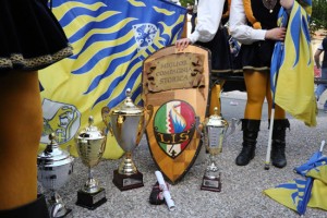 Le sbandieratrici alla parata nazionale di Lucca