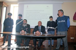 Operazione talpa - La conferenza stampa