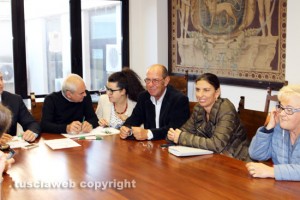 La terza commissione in riunione