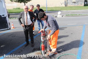 Piazza della Rocca - Infomobilità - Il posizionamento di un sensore di parcheggio
