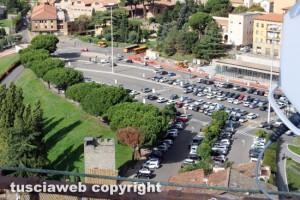 Viterbo - La torre di piazza del comune - La veduta