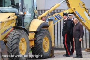 Bagnaia - I carabinieri e il padre parlano con Angelo Anselmi