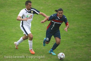 Sport - Calcio - Rocco Giannone e Sebastian Gay nel derby della Tuscia