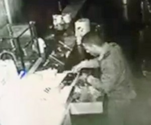 Viterbo - Il ladro in azione al Grandori
