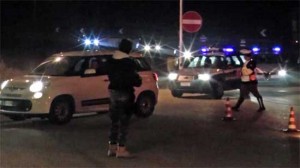 Polizia - Il posto di blocco sulla Superstrada